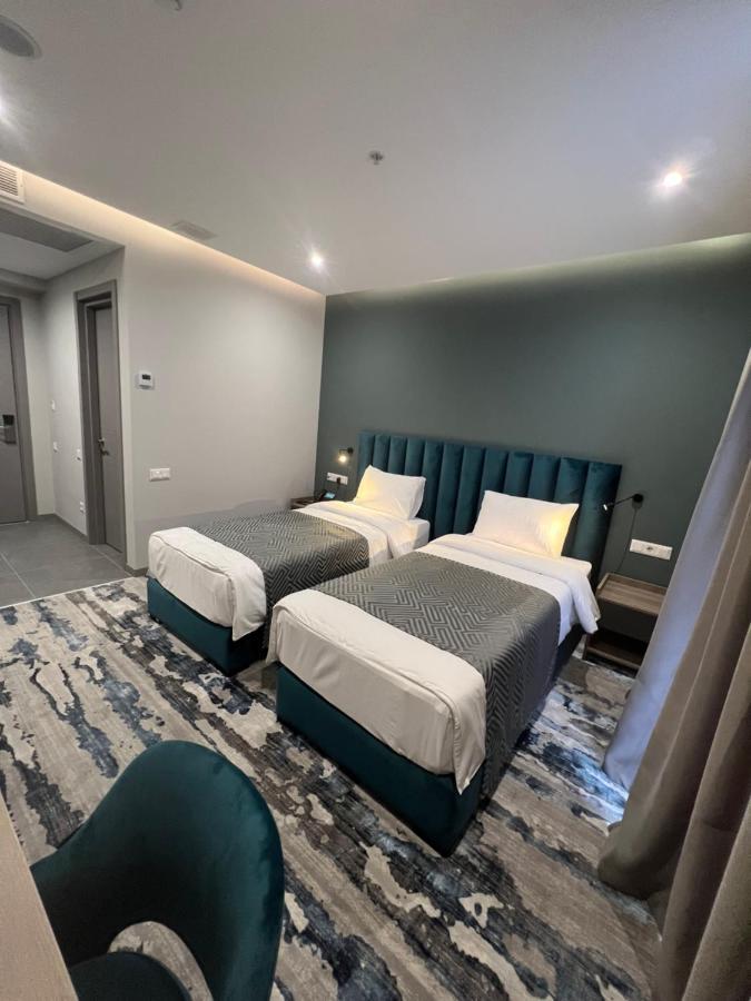 Hotel Address 9D Тбілісі Екстер'єр фото