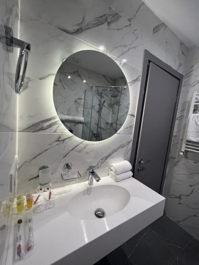 Hotel Address 9D Тбілісі Екстер'єр фото