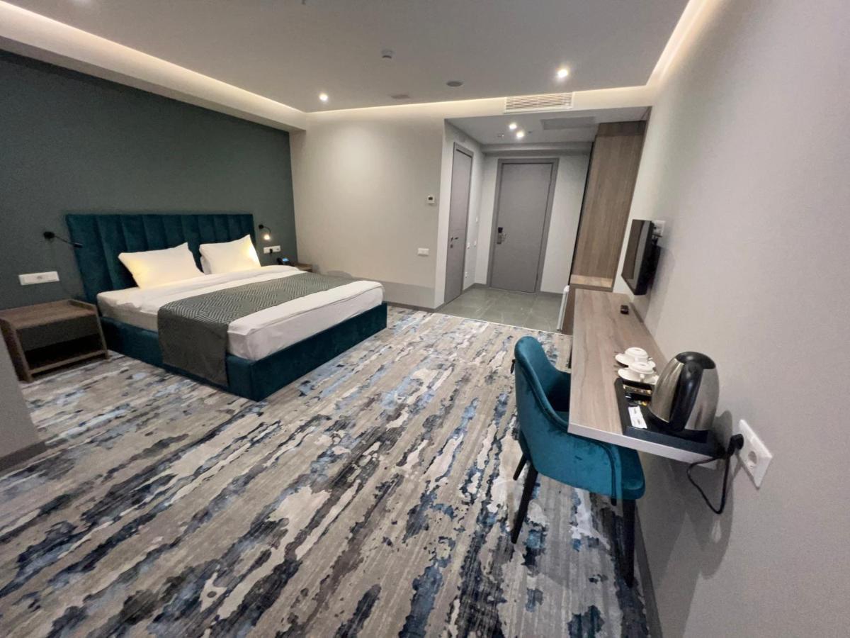 Hotel Address 9D Тбілісі Екстер'єр фото