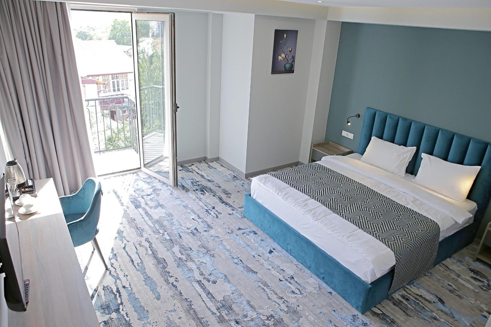 Hotel Address 9D Тбілісі Екстер'єр фото